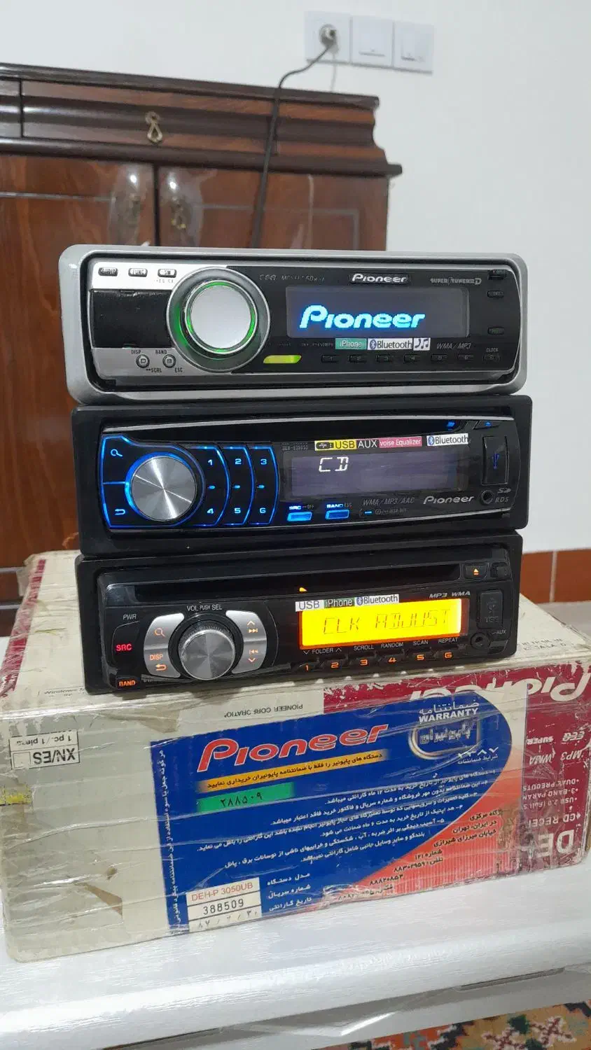 ظبط و پخش پایونر ۶خروجی دمودار بلوتوث دار درحد|قطعات یدکی و لوازم جانبی|مشهد, شیرحصار|دیوار