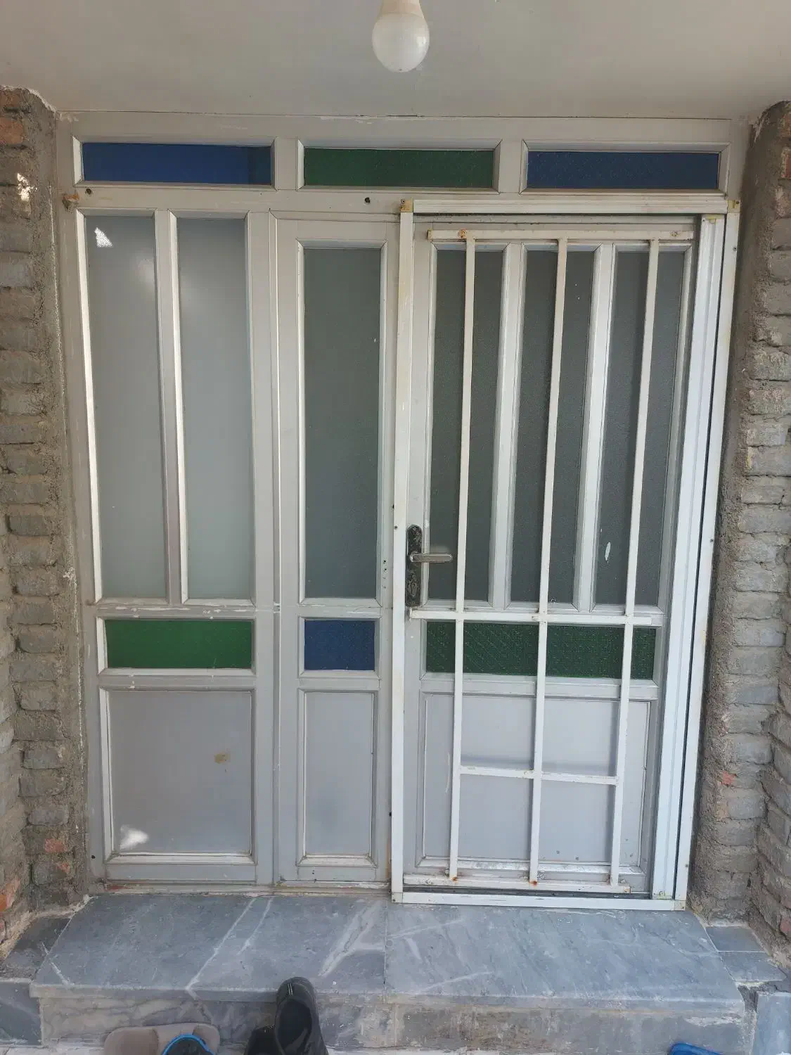 درب آلومینیومی ورودی زیر راه پله|مصالح و تجهیزات ساختمان|پارس‌آباد, |دیوار