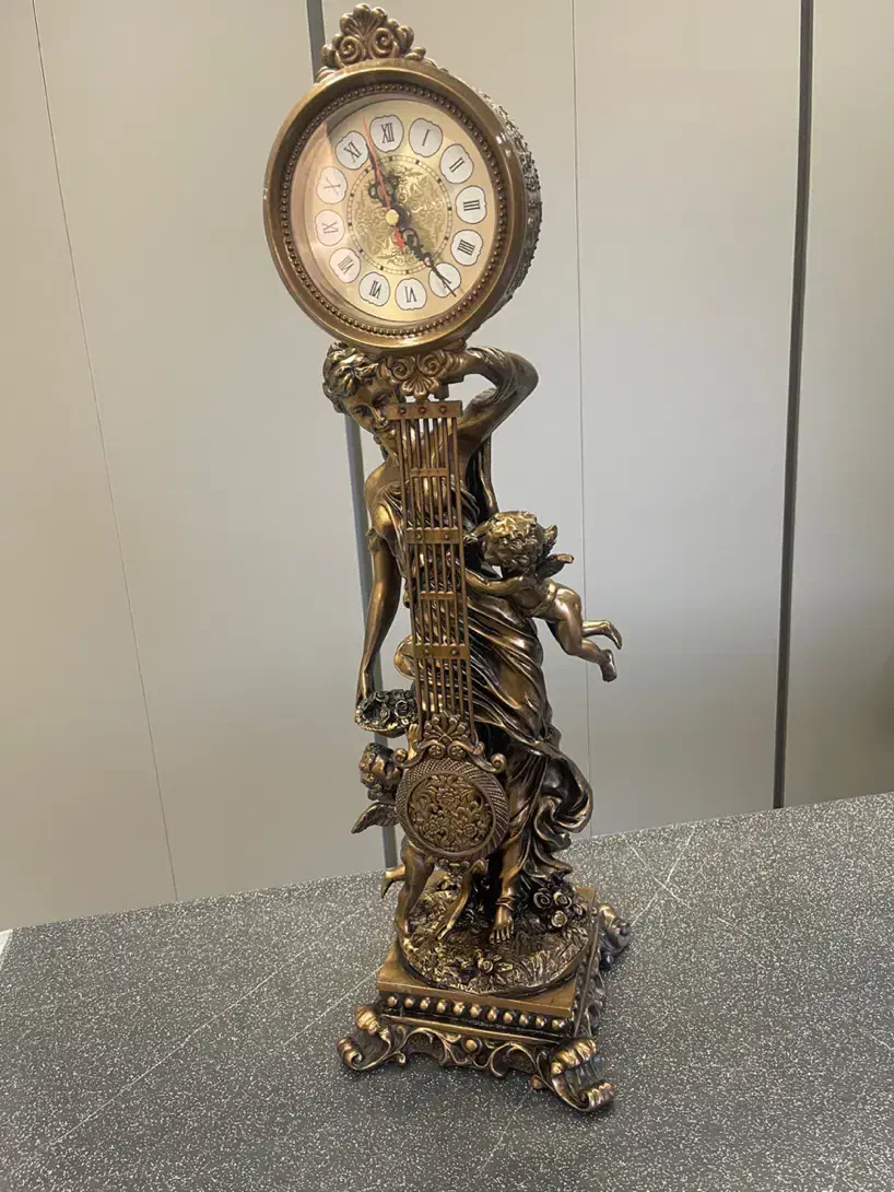 ساعت رومیزی مجسمه دار|ساعت دیواری و تزئینی|اصفهان, دشتستان|دیوار