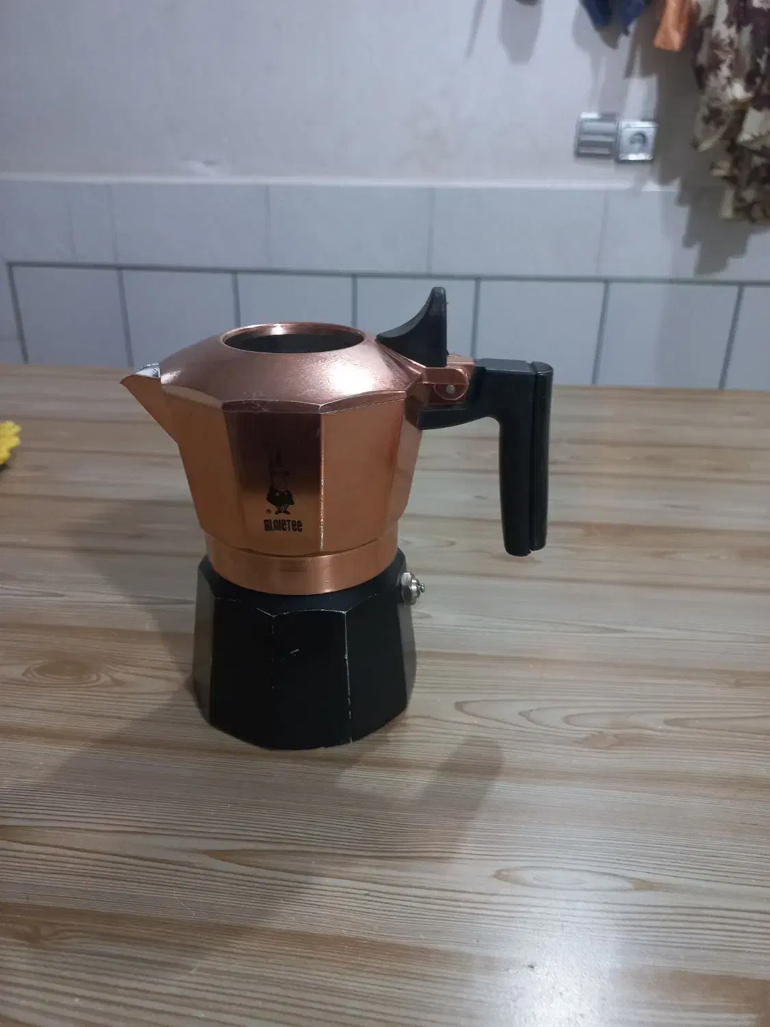 قوه جوش یا کرم سو|سماور، چای‌ساز، قهوه‌ساز|نجف‌آباد, قلعه سفید|دیوار