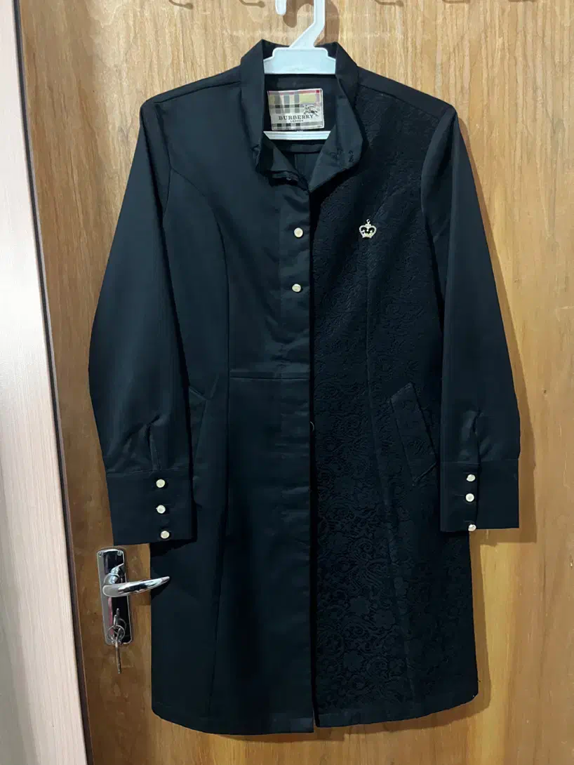 مانتو|لباس|سراب, |دیوار