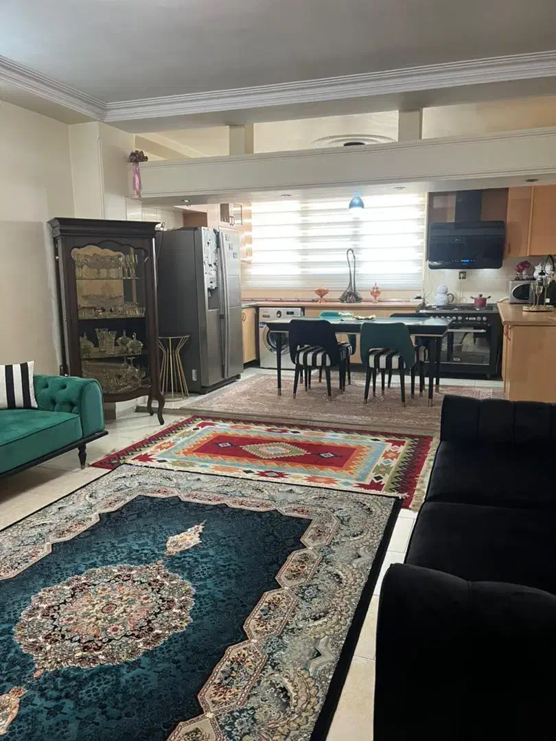 فروش آپارتمان ۸۰متری/دو خوابه/تاپ لوکیشن زنبق|فروش آپارتمان|کرج, کوی زنبق|دیوار