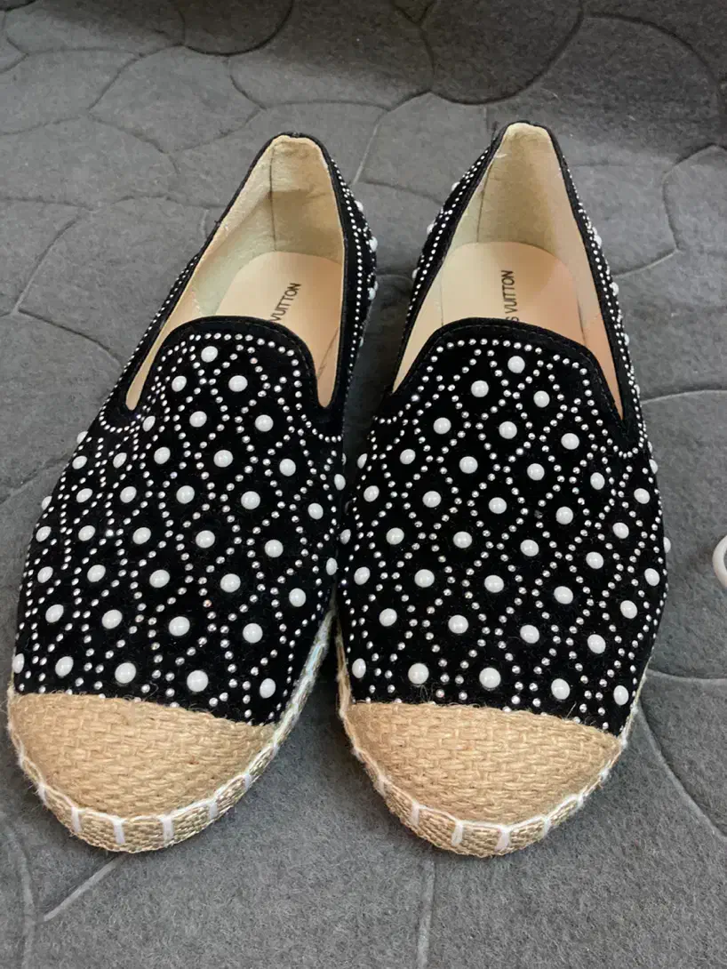 کفش نگین ثابت ژورنالی خودم۱۲۰۰خریدم نوپا نخورده|کیف، کفش، کمربند|تهران, جوادیه|دیوار