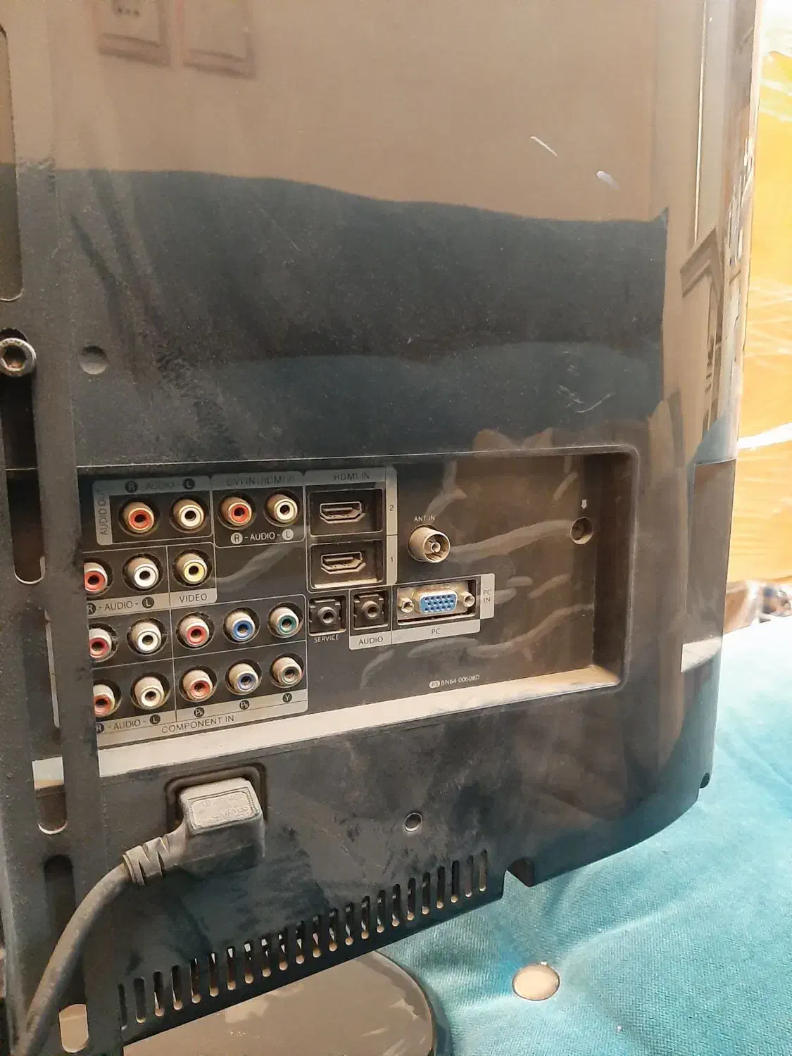 ال سی دی ۳۲  گیرنده دیجیتال توستر  led 42 اسنوا|تلویزیون و پروژکتور|نجف‌آباد, فاز ۴ شهرک آزادگان|دیوار