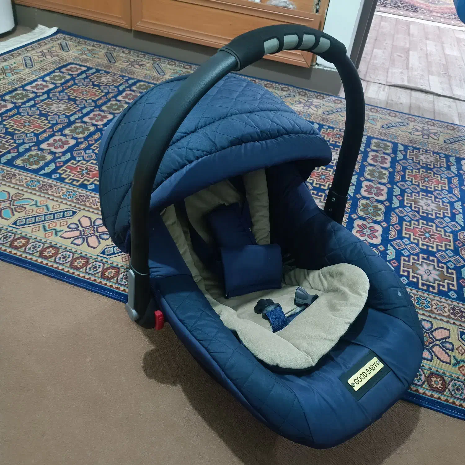 فروشی سیسمونی|کالسکه و لوازم جانبی|فولادشهر, B7|دیوار