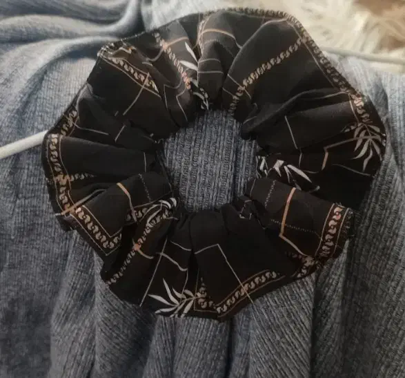 گل مو|زیورآلات و اکسسوری|شیروان (خراسان), |دیوار