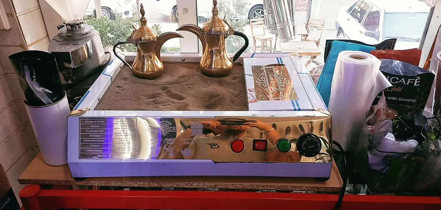 دستگاه قهوه دله|سماور، چای‌ساز، قهوه‌ساز|پرند, فاز ۵|دیوار