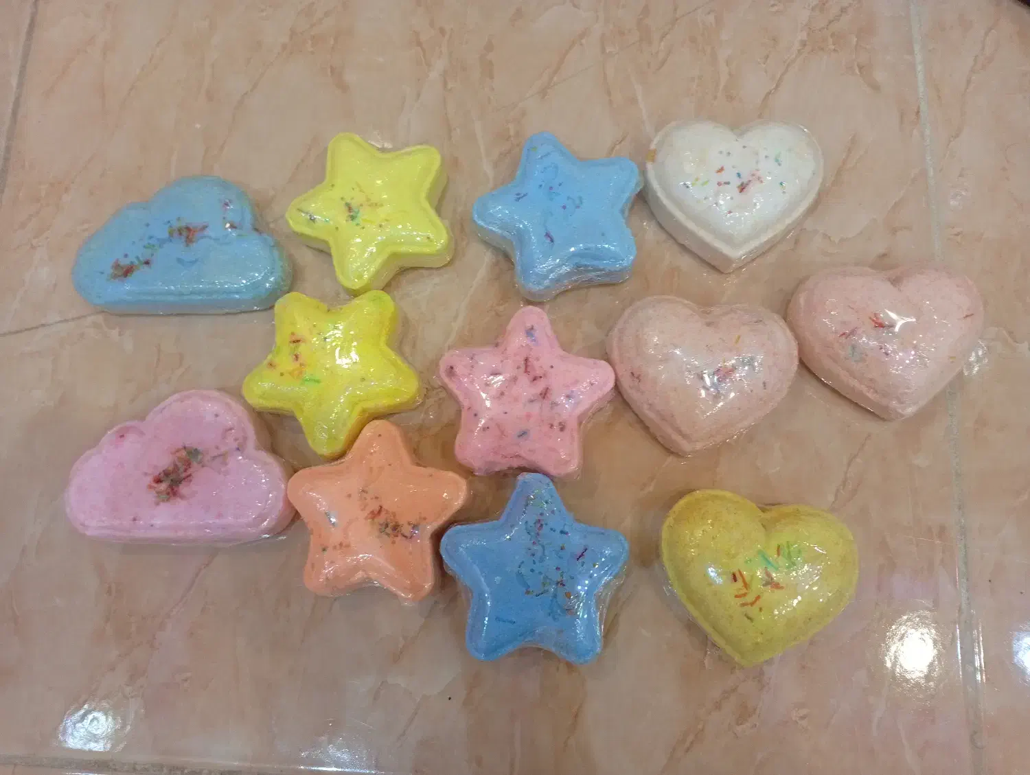 کوکتل پا|آرایشی، بهداشتی، درمانی|رشت, نخودچر|دیوار