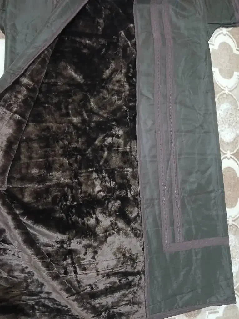 فروه نونو بدون استفاده حتا یک ساعت|لباس|شادگان, |دیوار