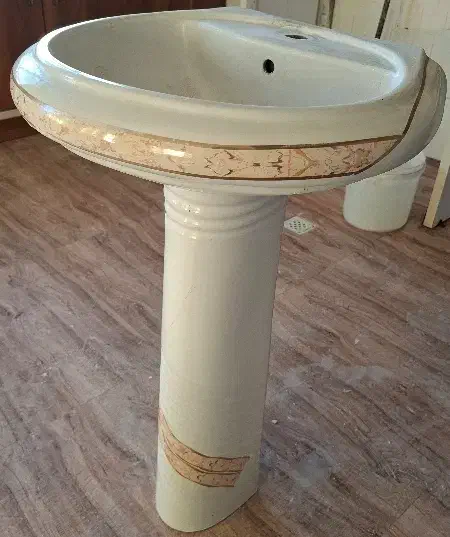 روشویی سرویس بهداشتی|لوازم سرویس بهداشتی|بابل, |دیوار