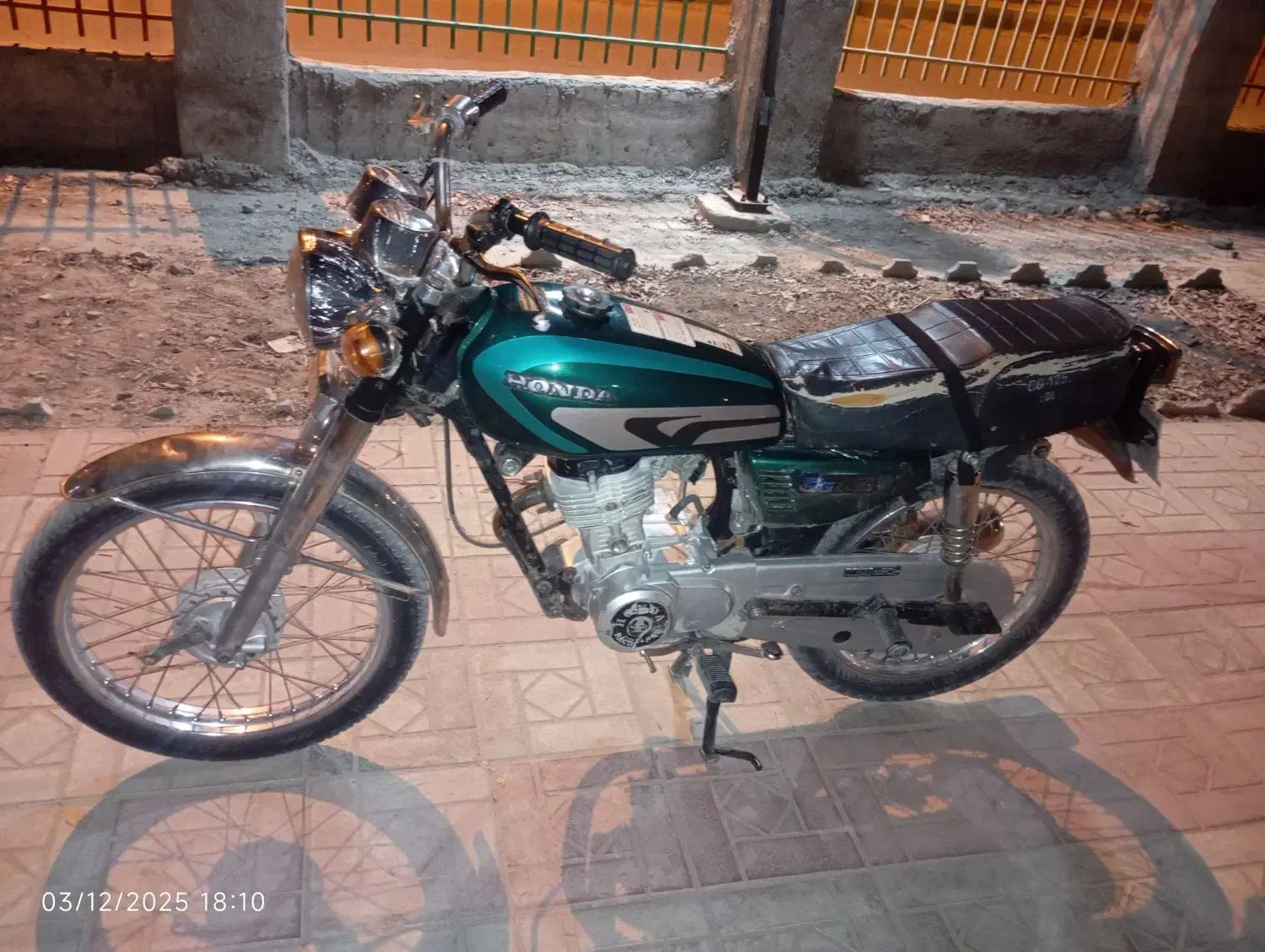 متور مزایده|موتورسیکلت|تخت, |دیوار