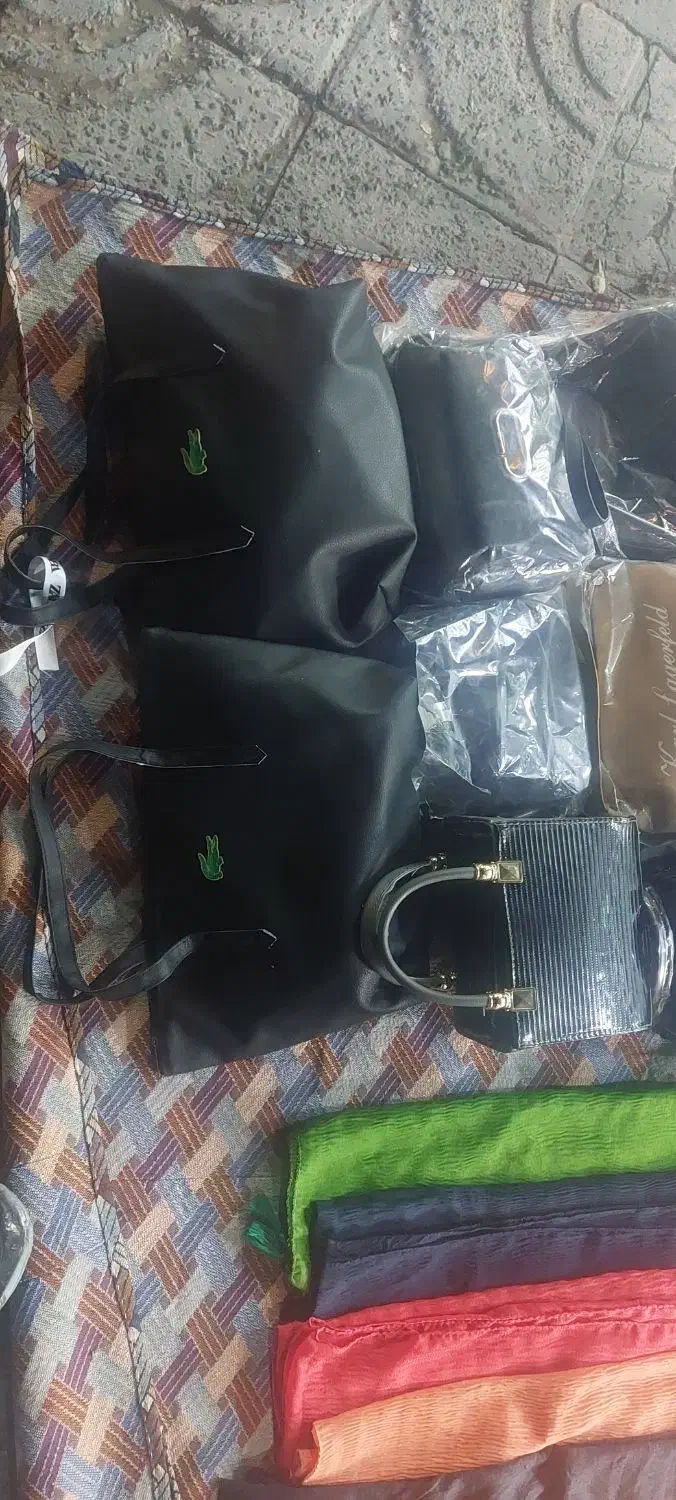 چک دارم حراجشون کردم|کیف، کفش، کمربند|دورود, |دیوار