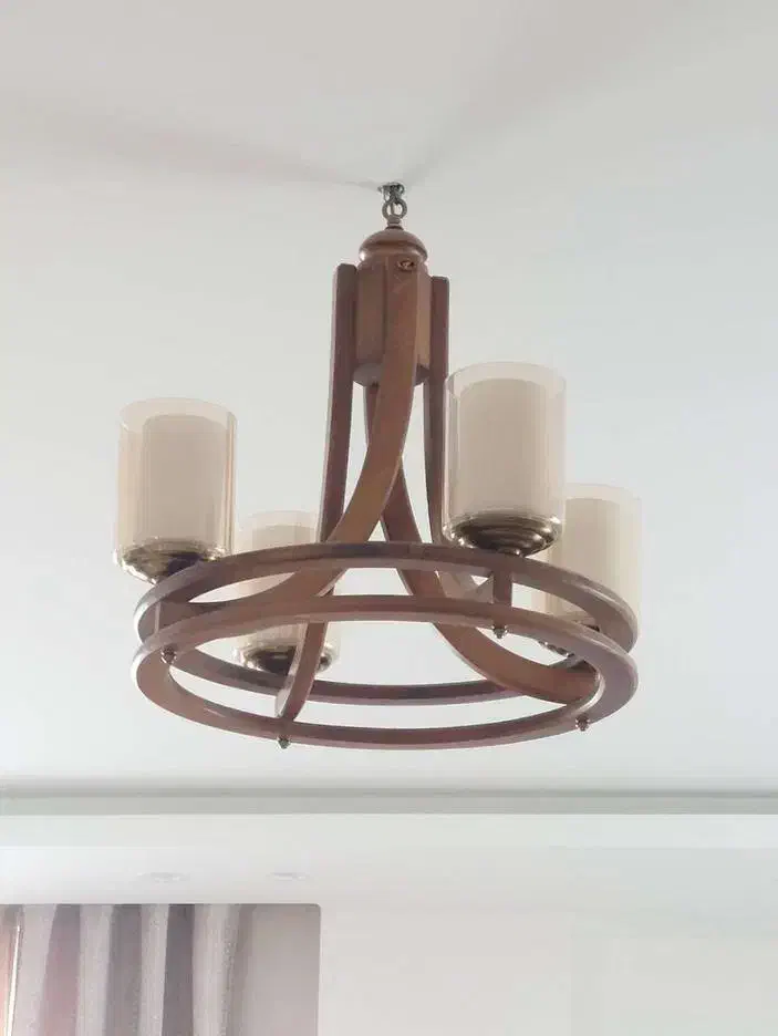 لوستر چوب کاملا نو|لوستر و چراغ آویز|تهران, نازی‌آباد|دیوار