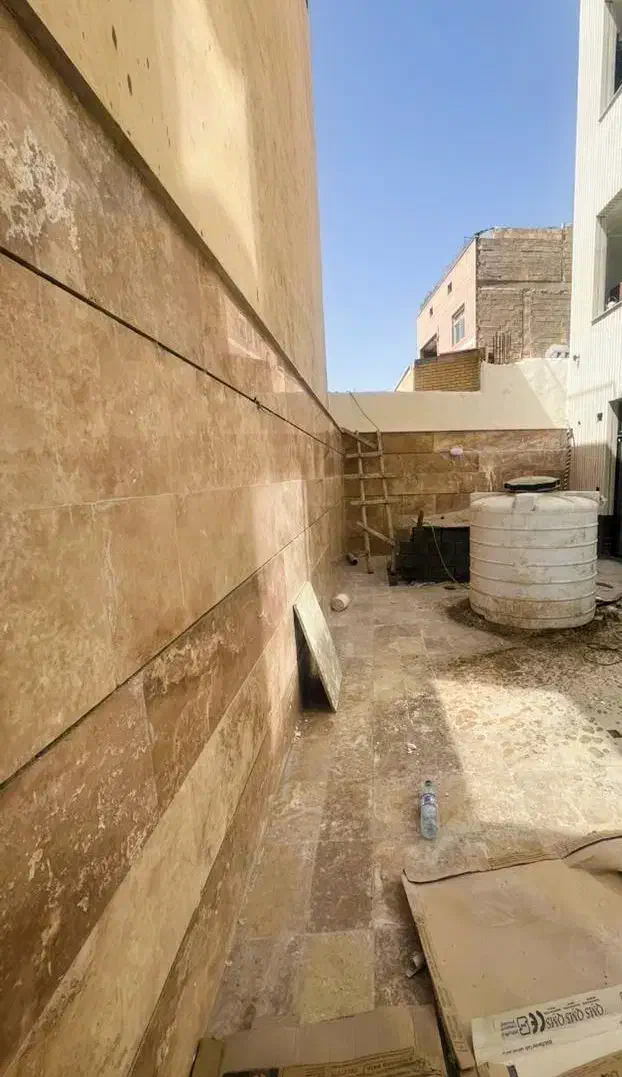 آپارتمان2خواب خوش نقشه حیاط اختصاصی تمام سنگ|فروش آپارتمان|اصفهان, شهرک کاوه|دیوار