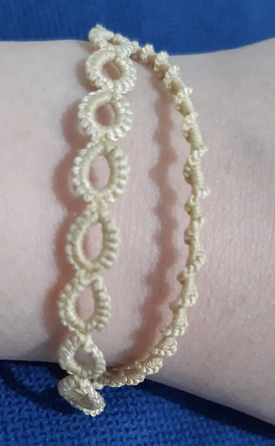 دستبند گیپور|بدلیجات|تهران, نیروی هوایی (پیروزی)|دیوار