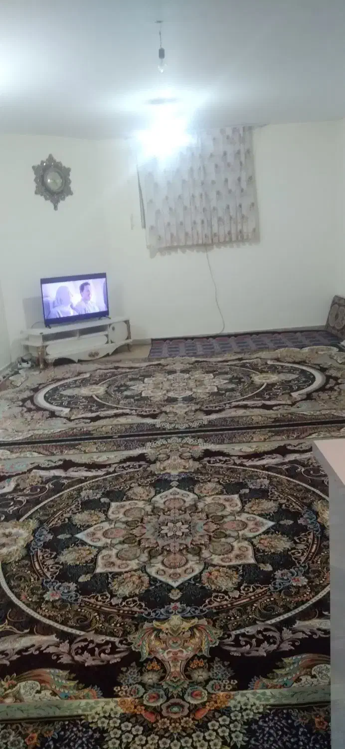 اجاره آپارتمان خانه بنیاد گلدیس۸۰متری|اجارهٔ آپارتمان|شاهین‌شهر, شهرک گلدیس|دیوار