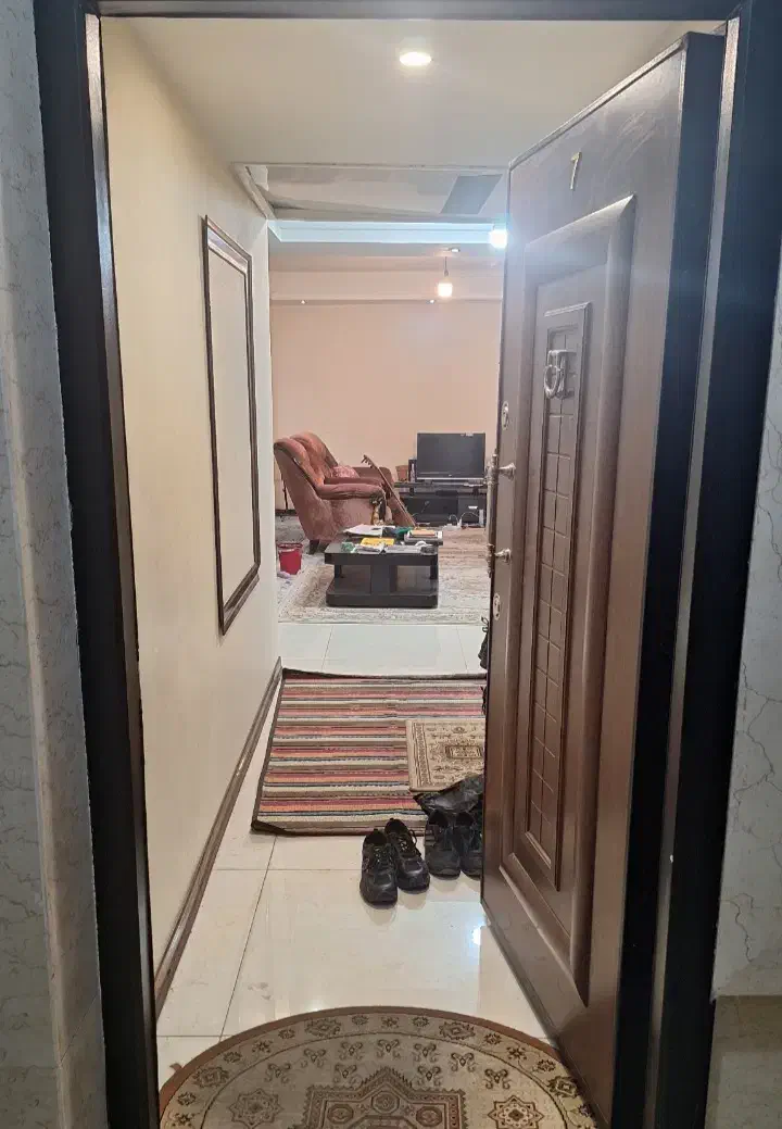 رهن و اجاره ۷۷متر آپارتمان در چهار راه ولیعصر