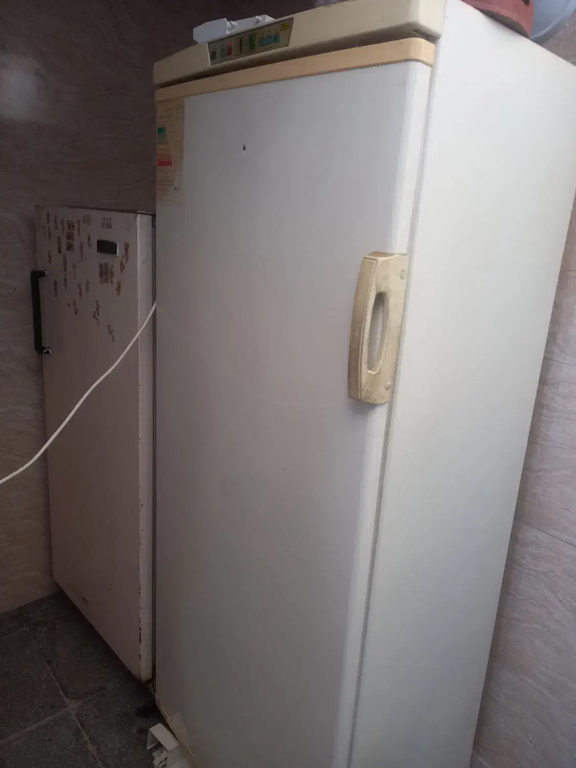 پخچارفریزرویخچال معمولی|یخچال و فریزر|ساری, |دیوار