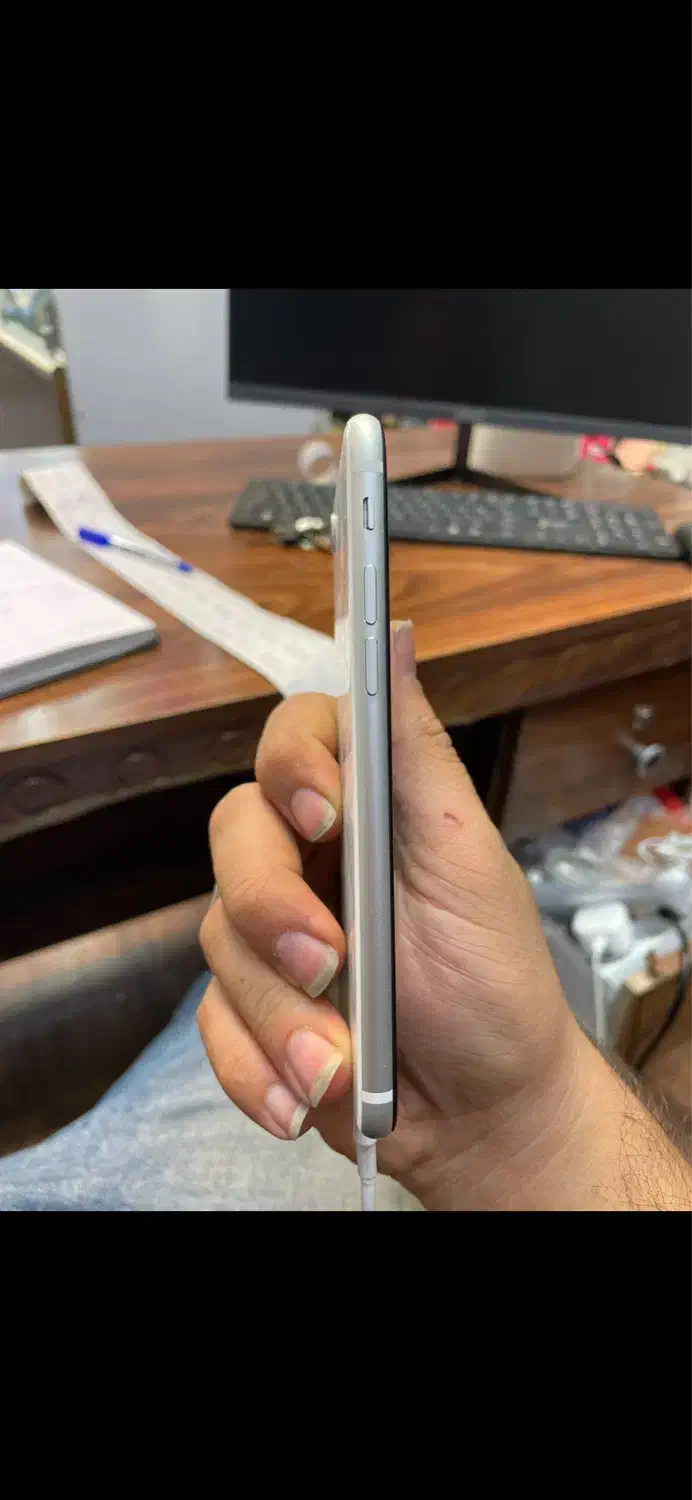 ایفون se2020|موبایل|پاکدشت, پاکدشت (مامازند)|دیوار