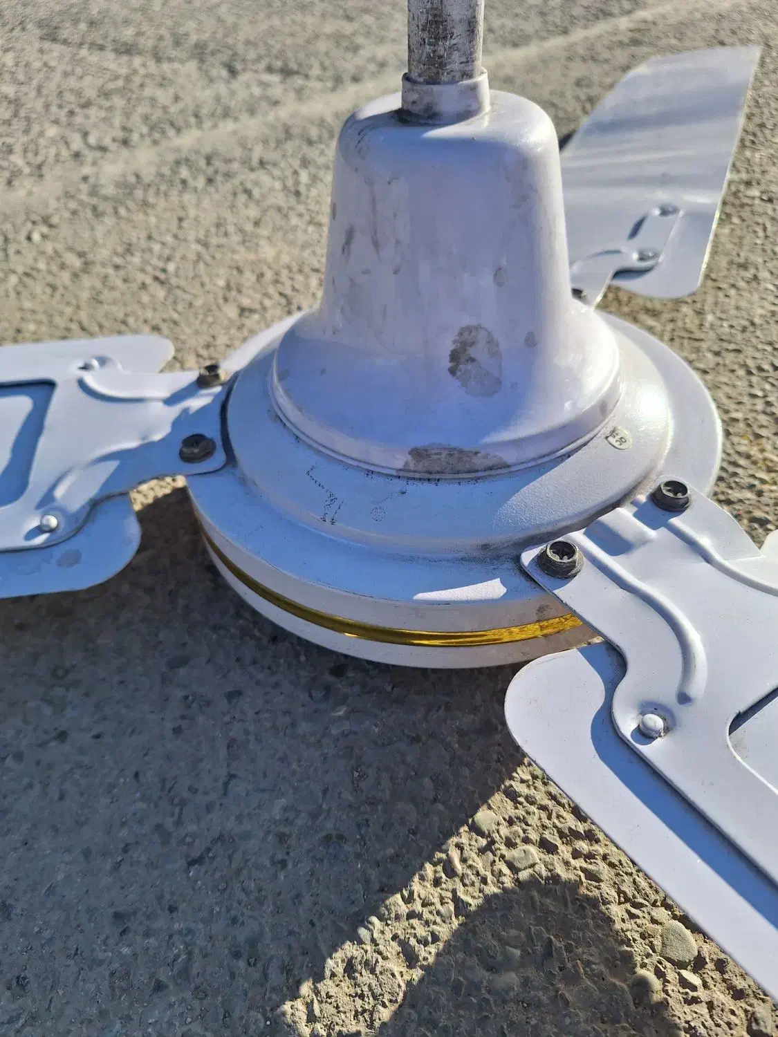 پنکه سقفی سالم|پنکه و تصفیه‌کنندهٔ هوا|رباط‌کریم, الارد|دیوار