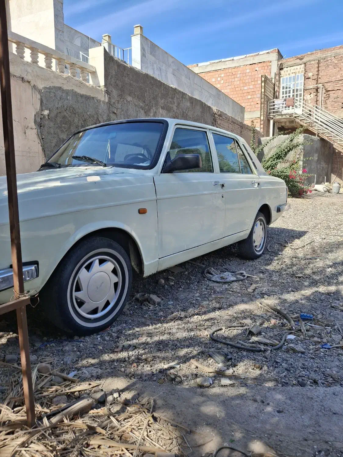 فروشنده|خودرو سواری و وانت|بم, |دیوار