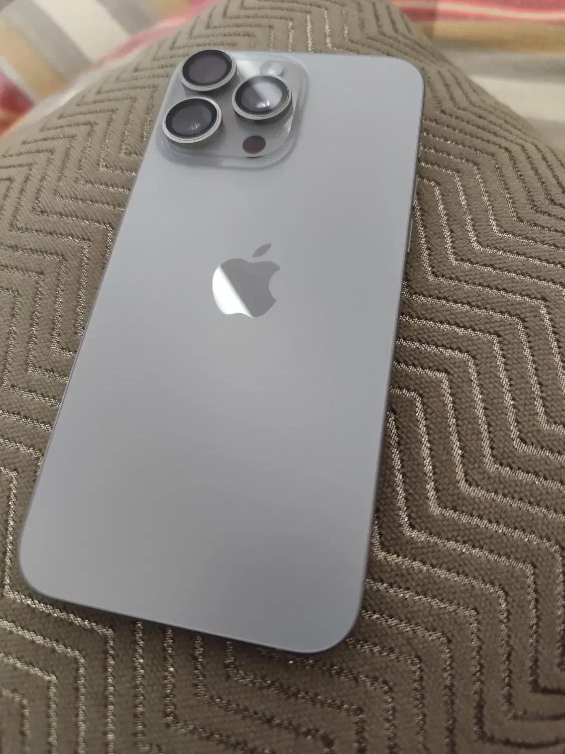 iPhone 15pro max|موبایل|لاهیجان, شیشه گران|دیوار