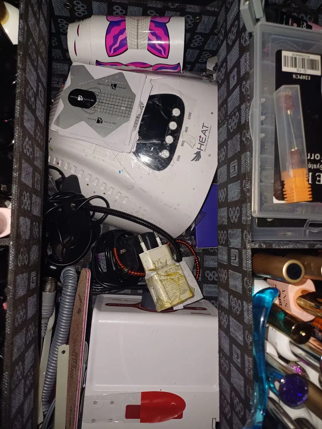 لوازم کاشت ناخن|آرایشی، بهداشتی، درمانی|اراک, |دیوار