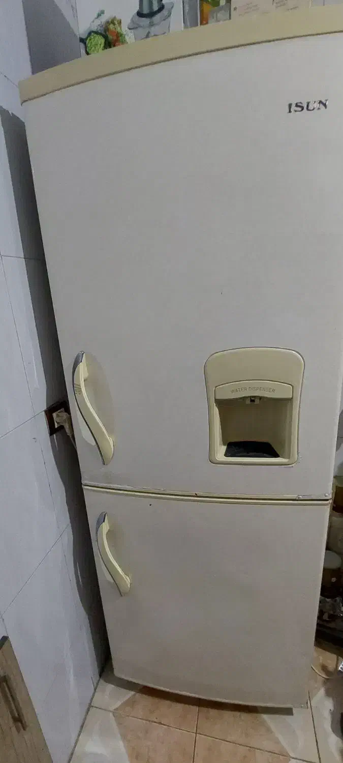 یخچال فریزر آیسان|یخچال و فریزر|رباط‌کریم, رباط‌کریم|دیوار