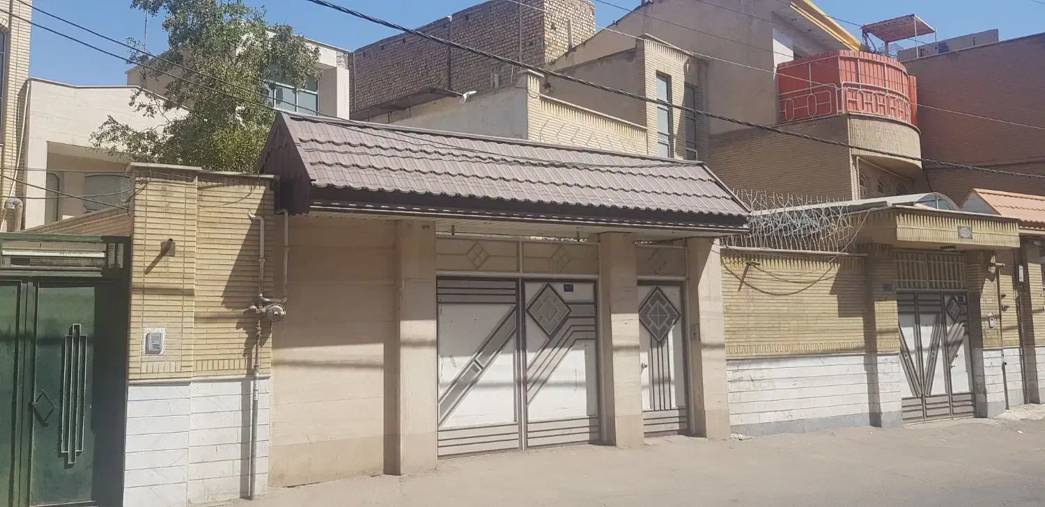 خانه ویلایی 2 طبقه|فروش خانه و ویلا|قم, زاویه|دیوار