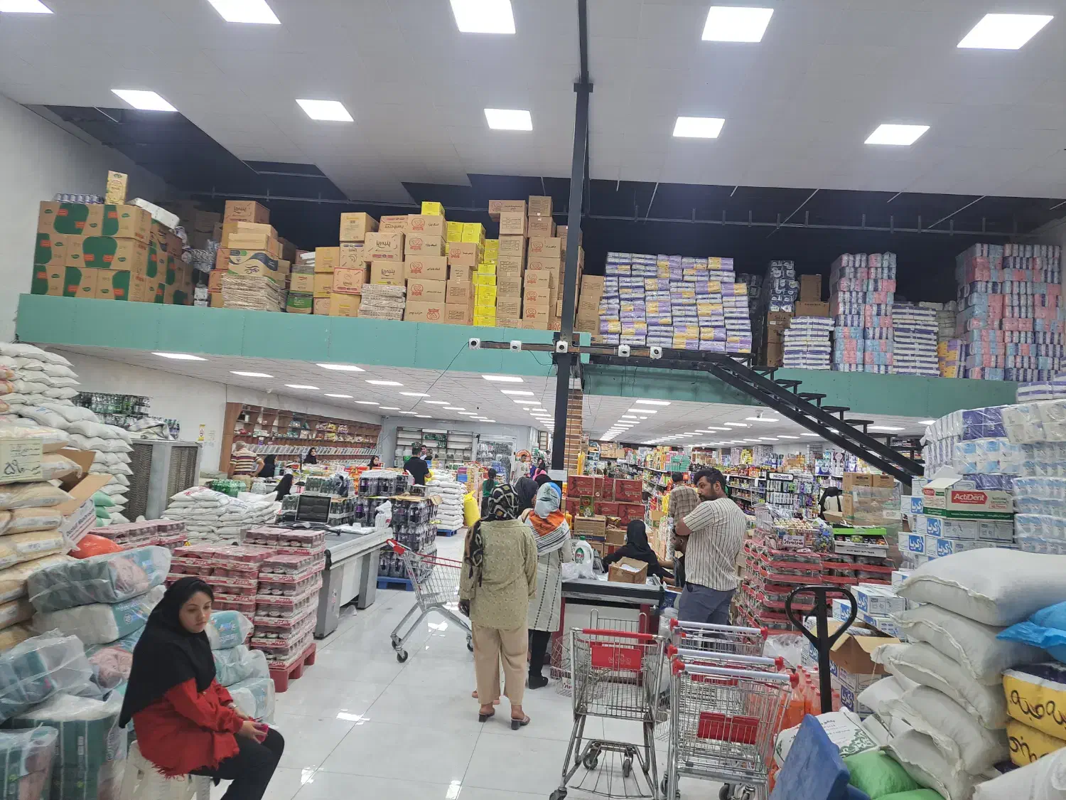 صندوق دار خانم|استخدام مالی، حسابداری، حقوقی|بهبهان, |دیوار