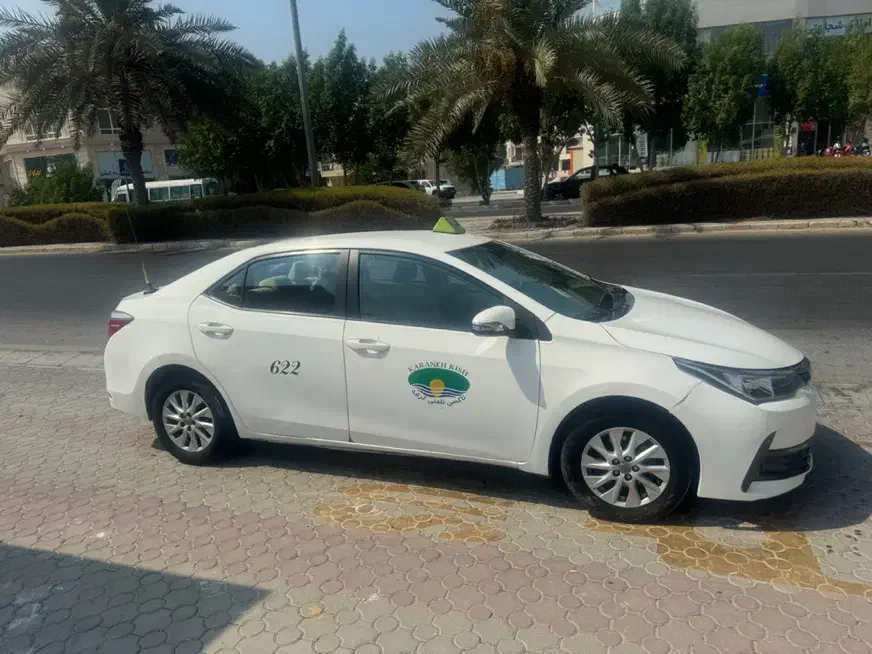 فروش ۶ دانگ تاکسی کرولا ۲۰۱۷|خودرو سواری و وانت|کیش, |دیوار