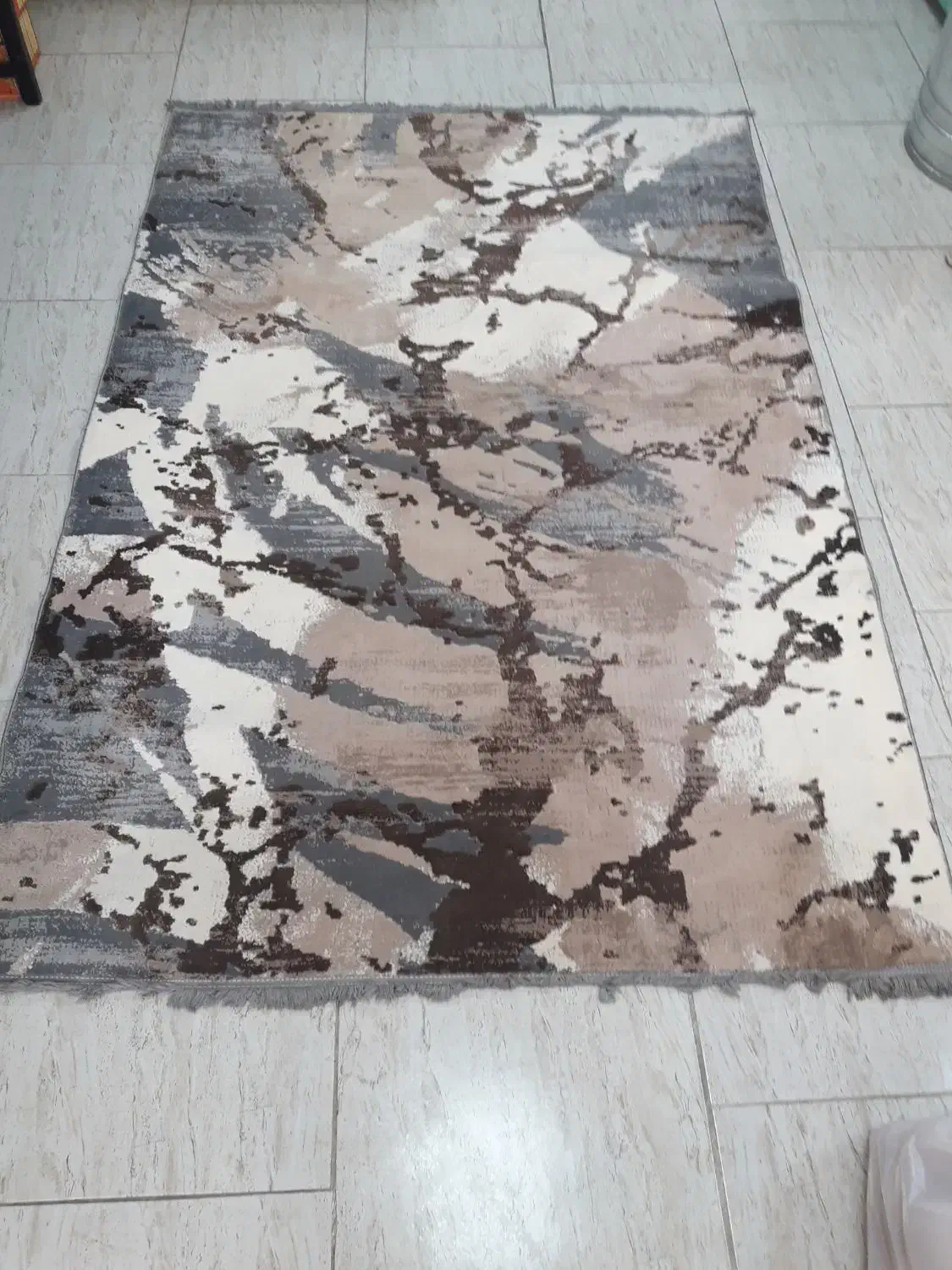 فرش ۴ متری. قیمت ۲۰۰۰۰۰۰ تومان|فرش|آستانه اشرفیه, |دیوار