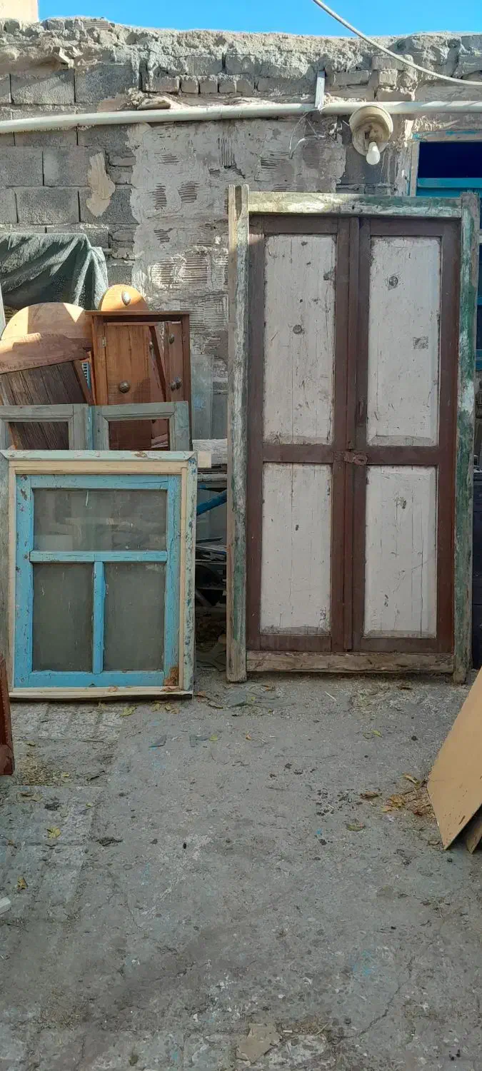 وسایل چوبی قدیمی|کلکسیون اشیاء عتیقه|نیشابور, گنبد سبز|دیوار