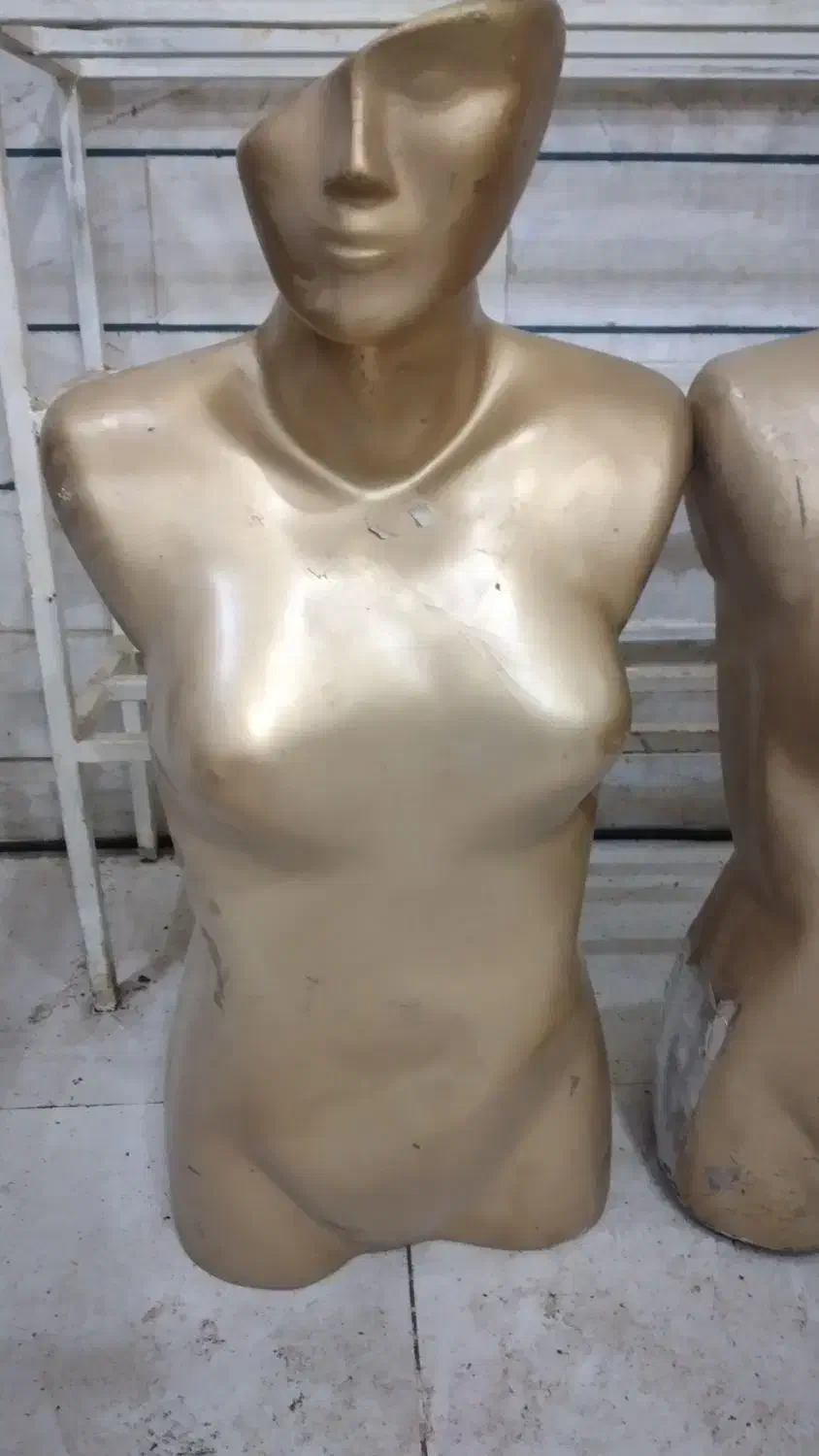 تعدادی مانکن زنانه|لباس|خمینیشهر, |دیوار