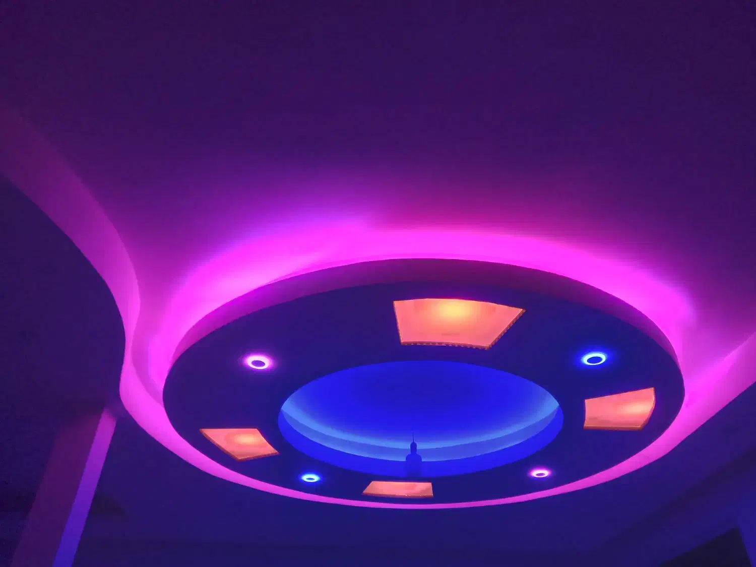 بنایی کاشیکاری گچکاری سیم کشی لوله کشی ...|خدمات پیشه و مهارت|کرج, خرمدشت|دیوار