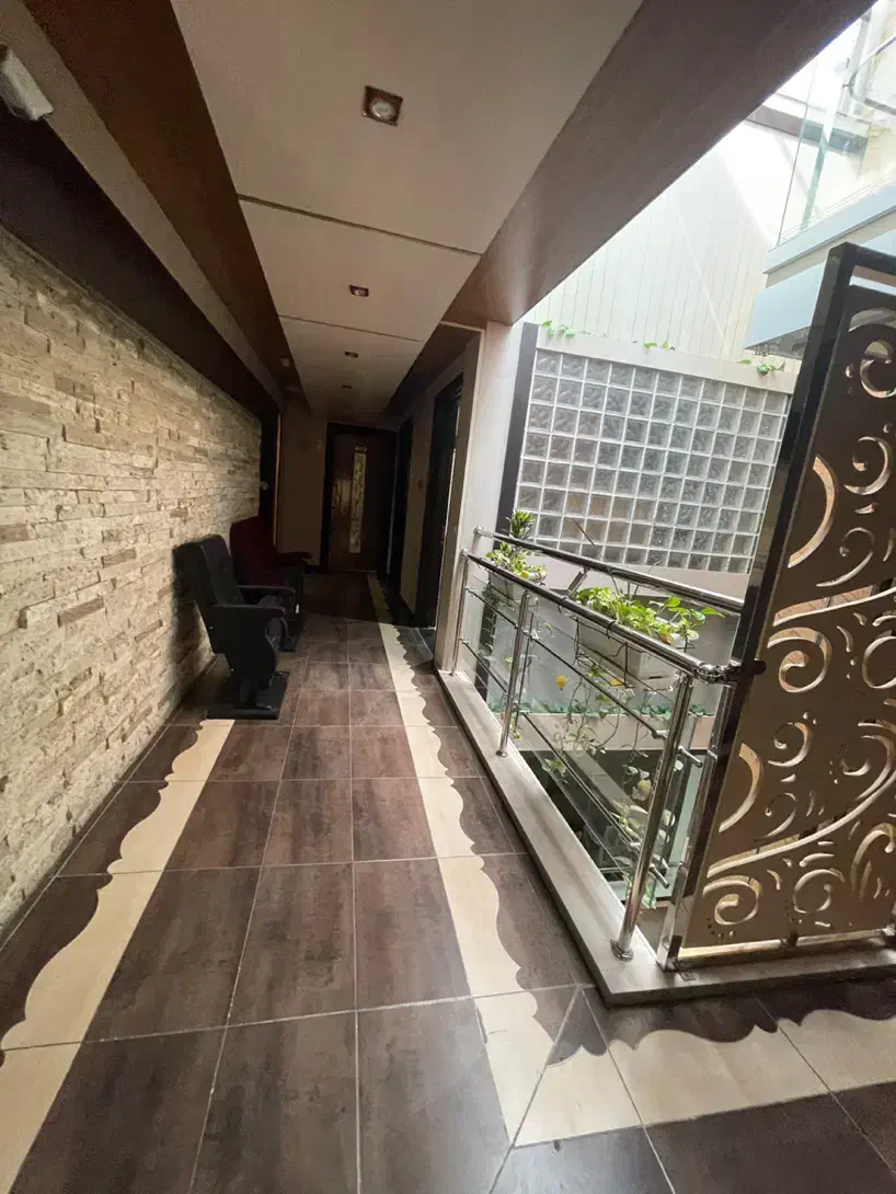 رهن واجاره واحدهای اداری تجاری لوکس|اجارهٔ دفتر کار، اتاق اداری، مطب|بیرجند, |دیوار