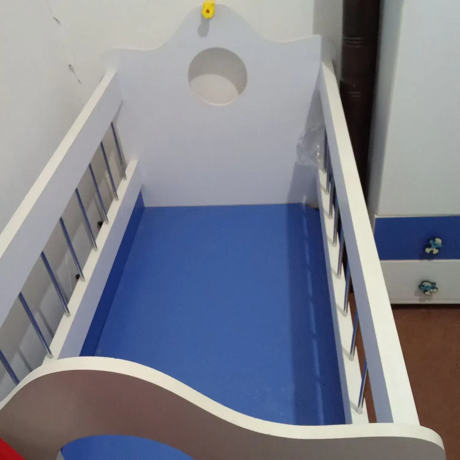 تخت کمدپسرانه|تخت و صندلی بچه|خوی, |دیوار