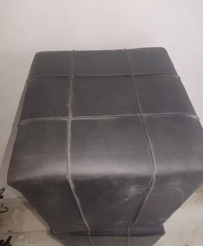 پاف|صندلی و نیمکت|همدان, |دیوار