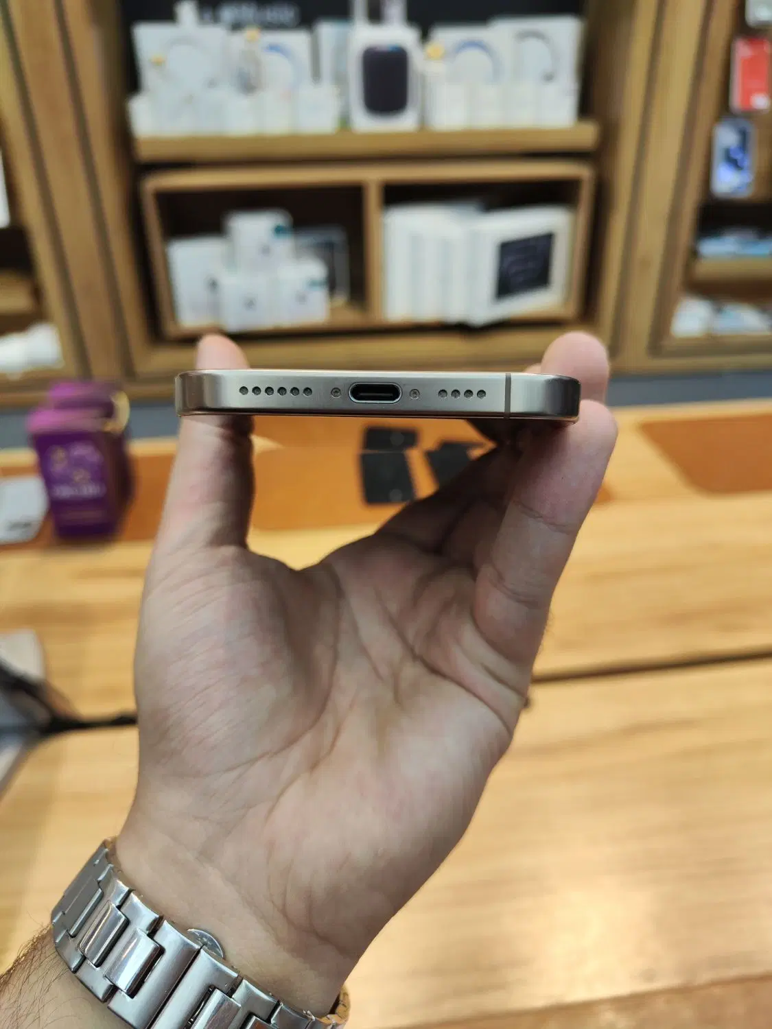 گوشی iphone 16 promax با حافظه 256 گیگابایت|موبایل|مشهد, کوه سنگی|دیوار