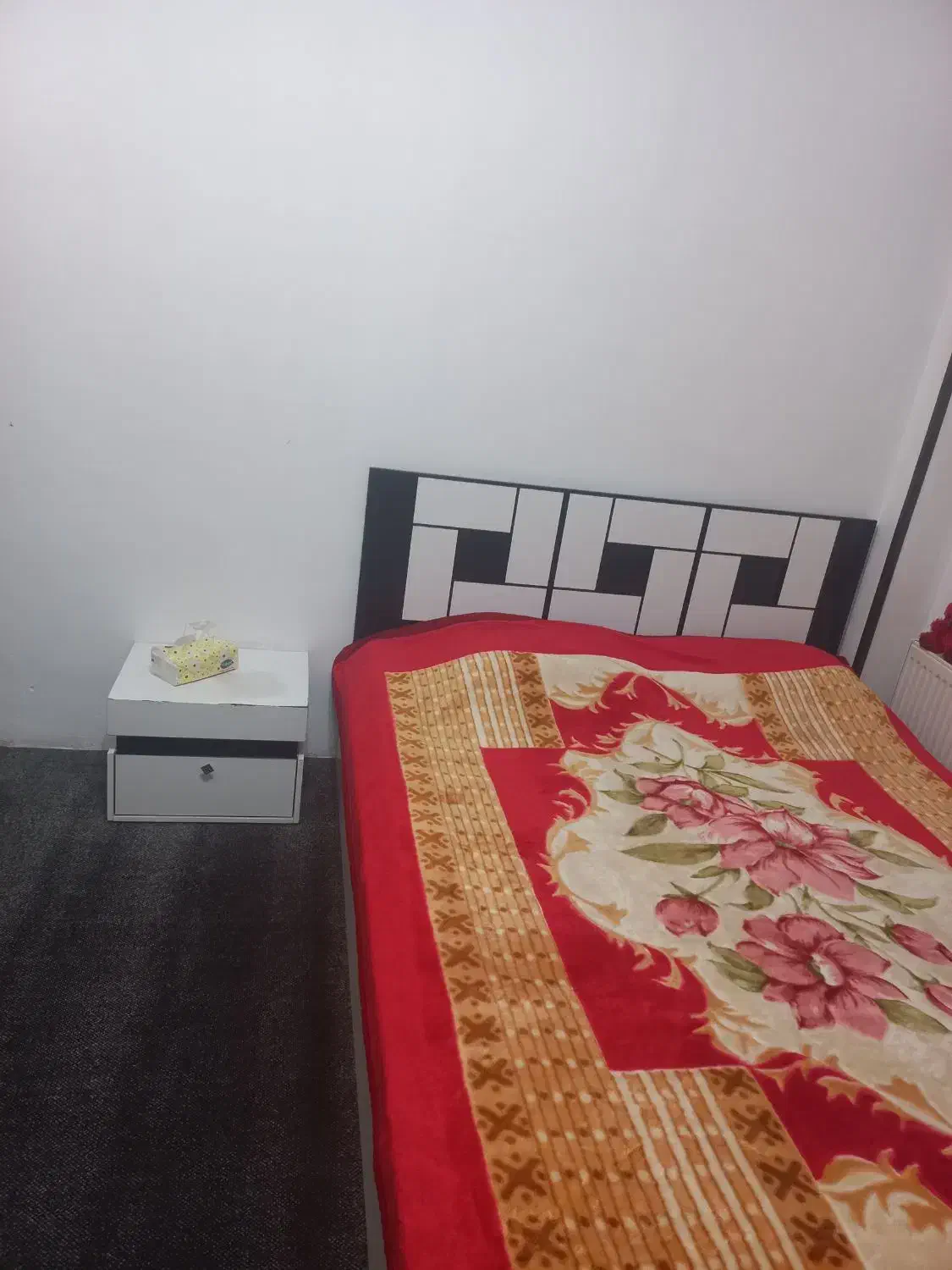 سرویس خواب|تخت و سرویس خواب|لنجان, |دیوار