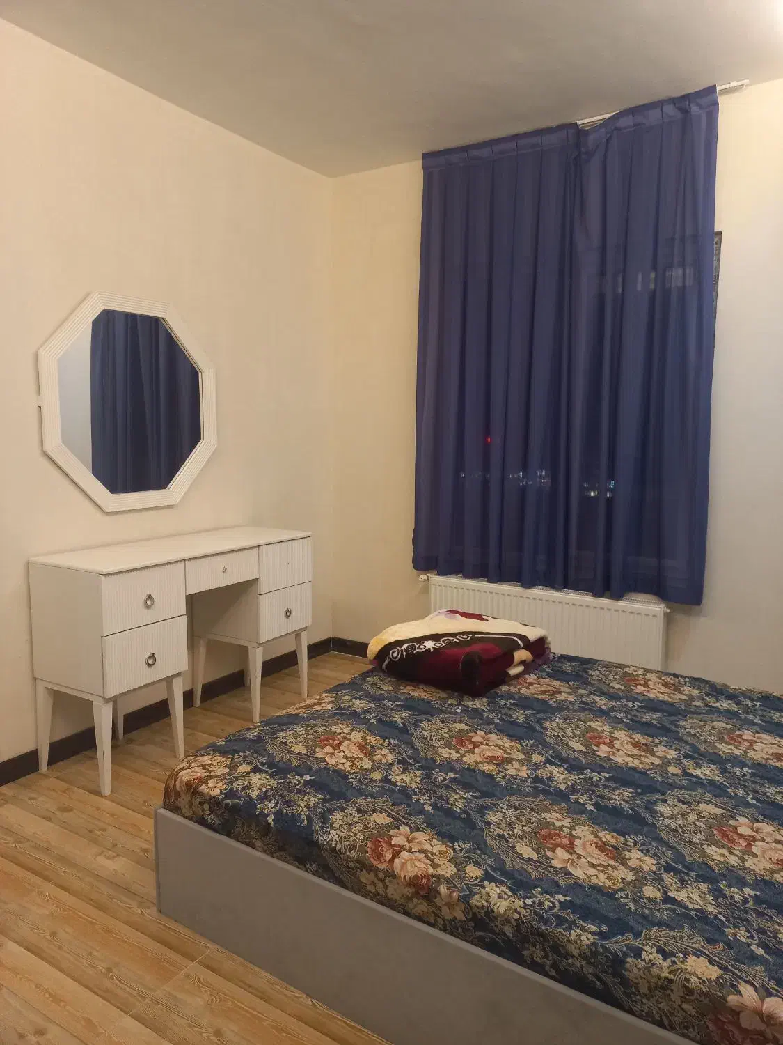 اجاره روزانه مبله سوئیت سویت سوییت باغستان،پارکینگ|اجارهٔ کوتاه‌مدت آپارتمان و سوئیت|کرج, باغستان|دیوار