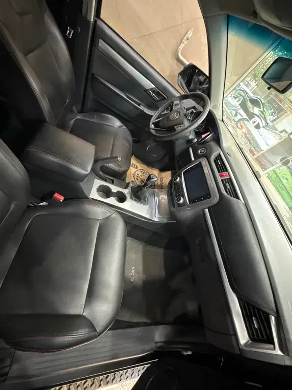 کی ام سی T8|خودرو سواری و وانت|تهران, حر|دیوار