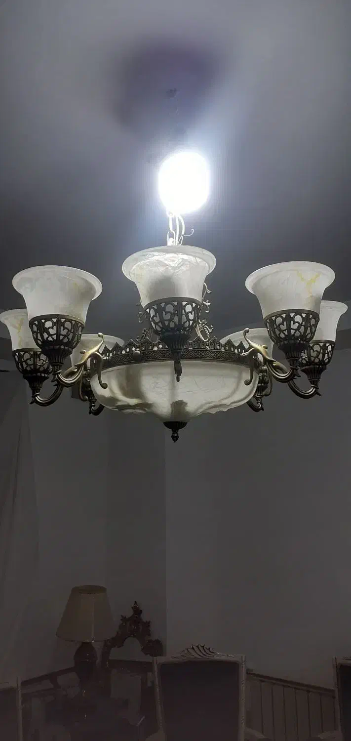 لوستر  ۸شاخه طرح برنز|لوستر و چراغ آویز|فردیس, مجموعه کارخانه جات مپنا|دیوار