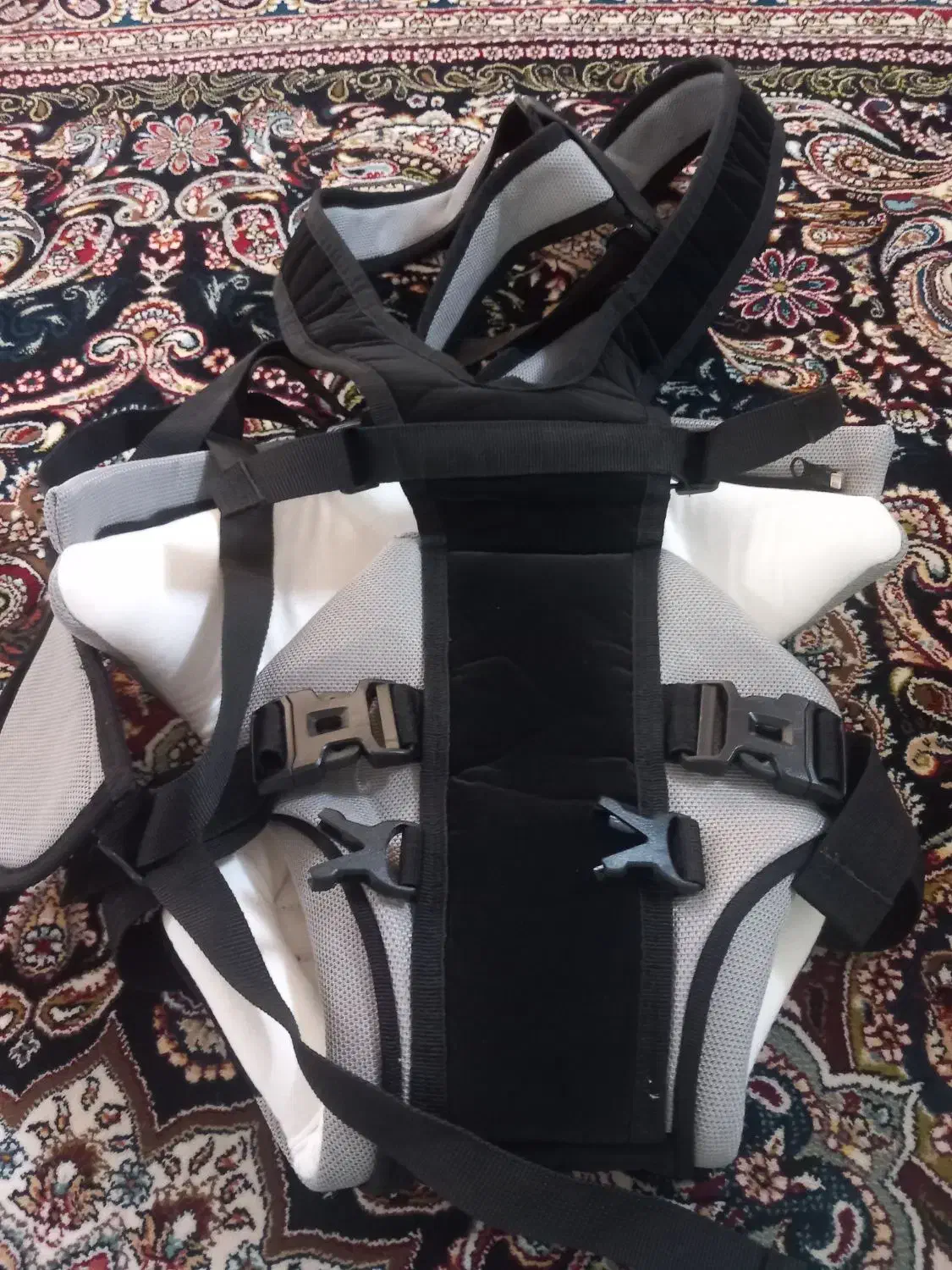 آغوشی نو برا نوزاد|کالسکه و لوازم جانبی|ساوه, |دیوار