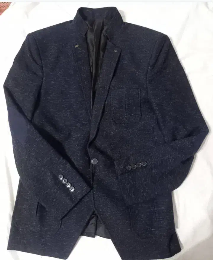 کت شیک|لباس|آستانه اشرفیه, |دیوار