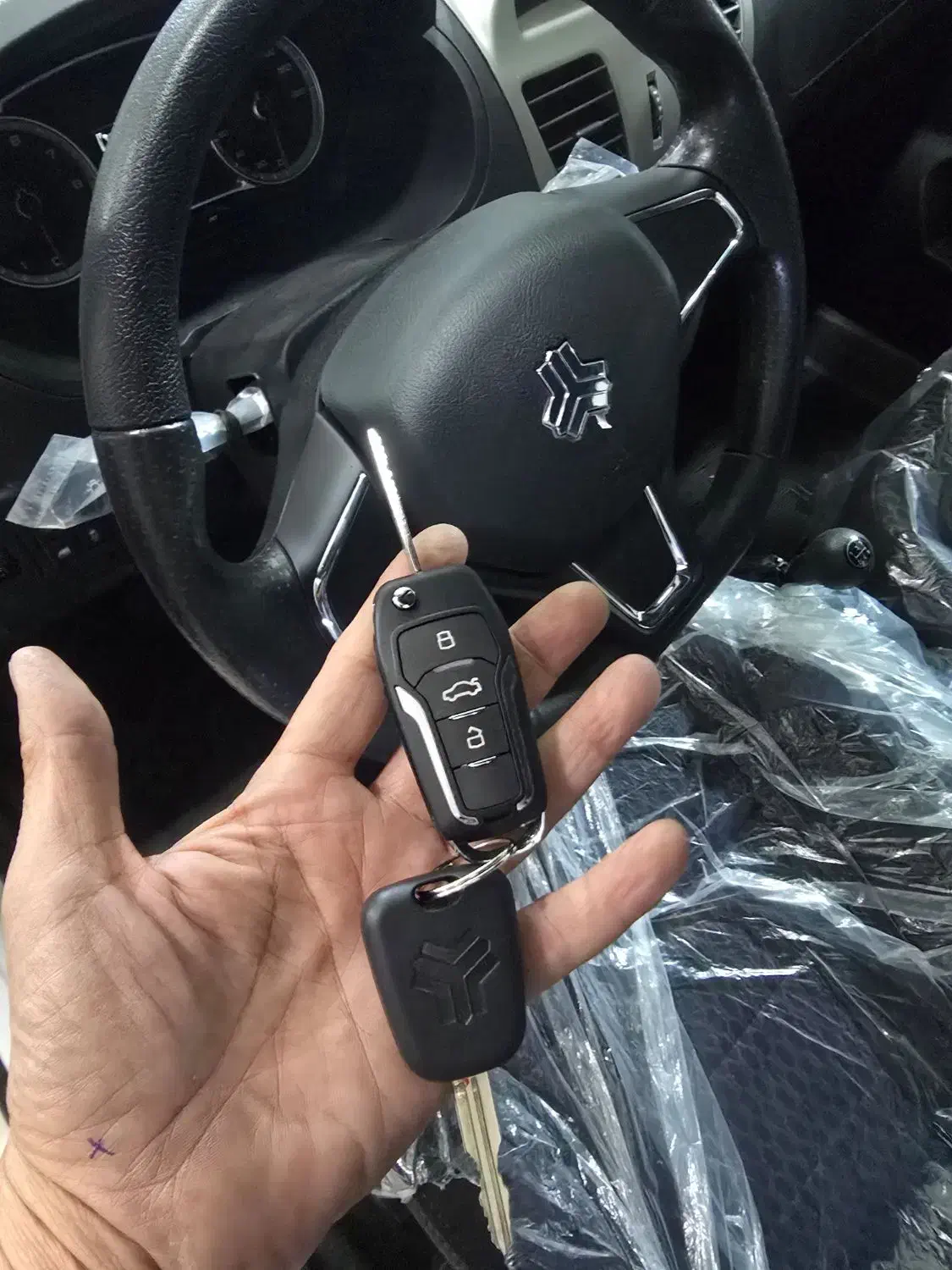 کوییک صفرکیلومتر خُشک تازه تحویل|خودرو سواری و وانت|شیراز, کاراندیش|دیوار