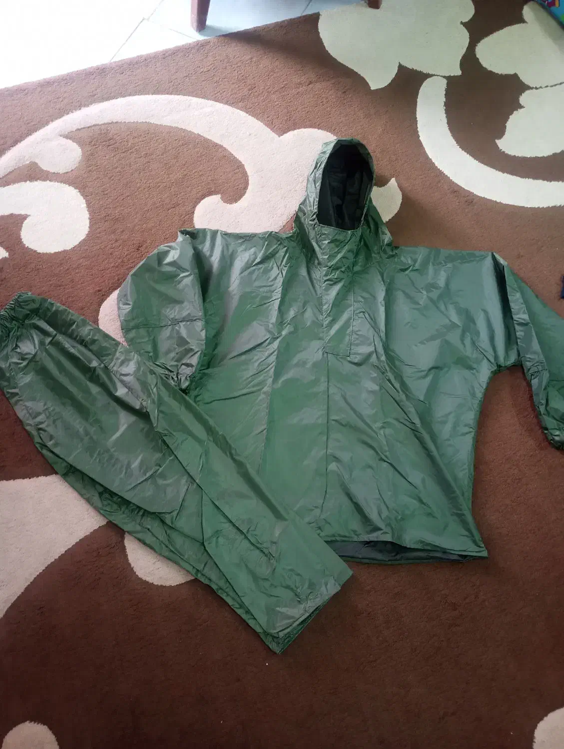 بادگیر های جنس اصلی جلال|لباس|رشت, نیروی دریایی|دیوار