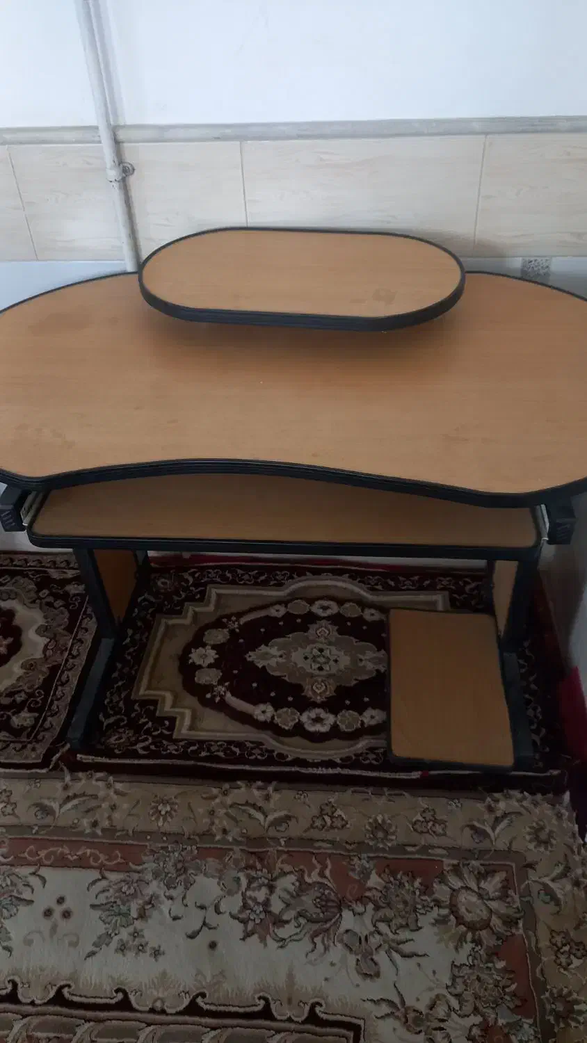 میز کامپیوتر سالم|میز تحریر و کامپیوتر|قم, سراجه (۱۵ خرداد)|دیوار