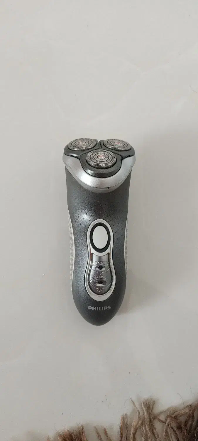 ریش تراش فیلیپس هلند|آرایشی، بهداشتی، درمانی|شاهین‌شهر, شهرک هشت بهشت|دیوار