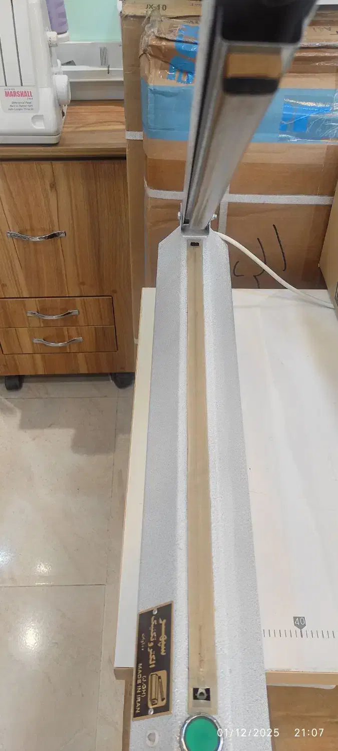 دستگاه پرس پلاستیک و دوخت مدل 2000|فروشگاه و مغازه|رشت, حسین آباد|دیوار